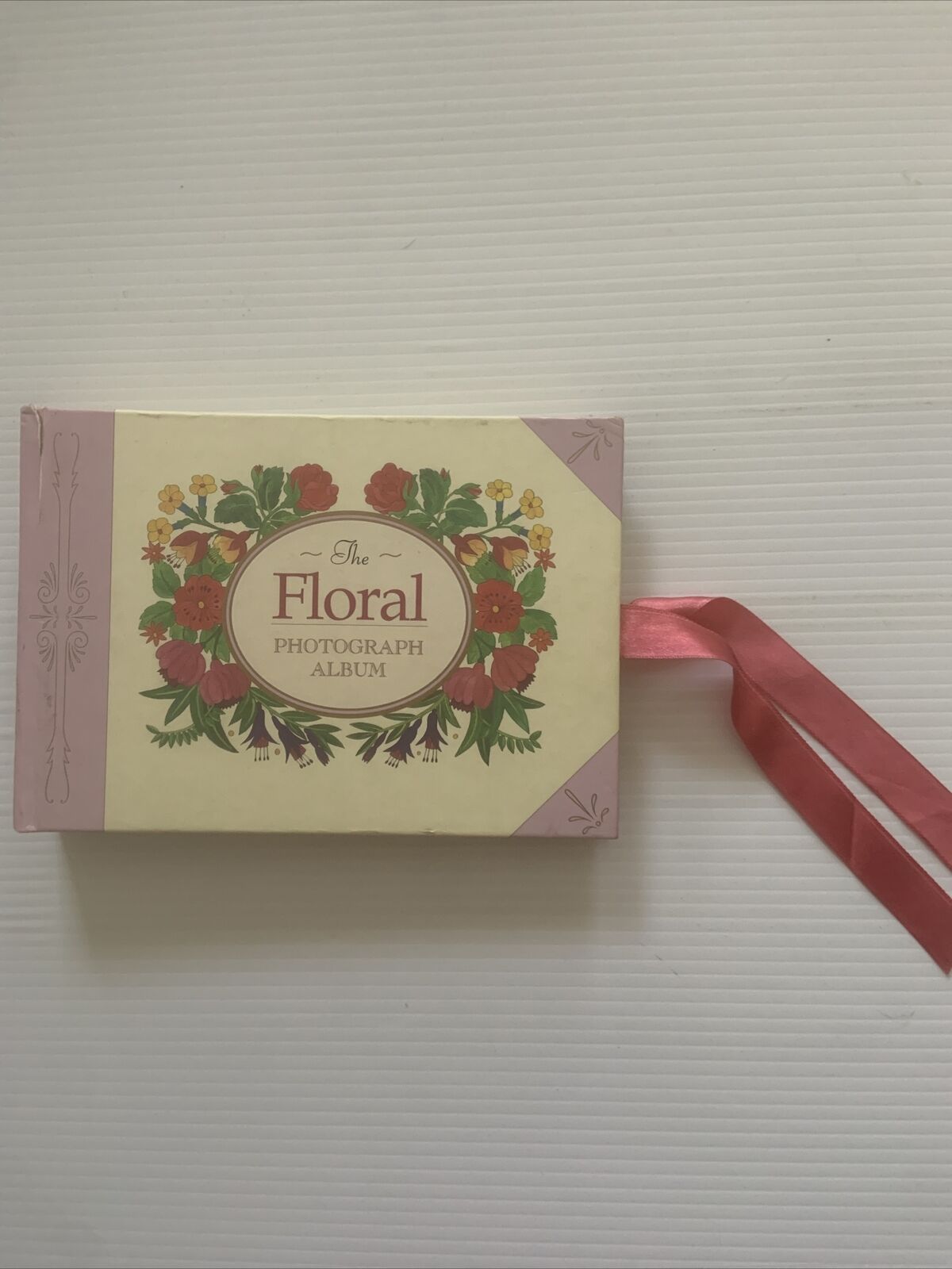 VICTORIA AVENUE The Floral Photograph Album Paper Company Nadia Grazzioto Photo