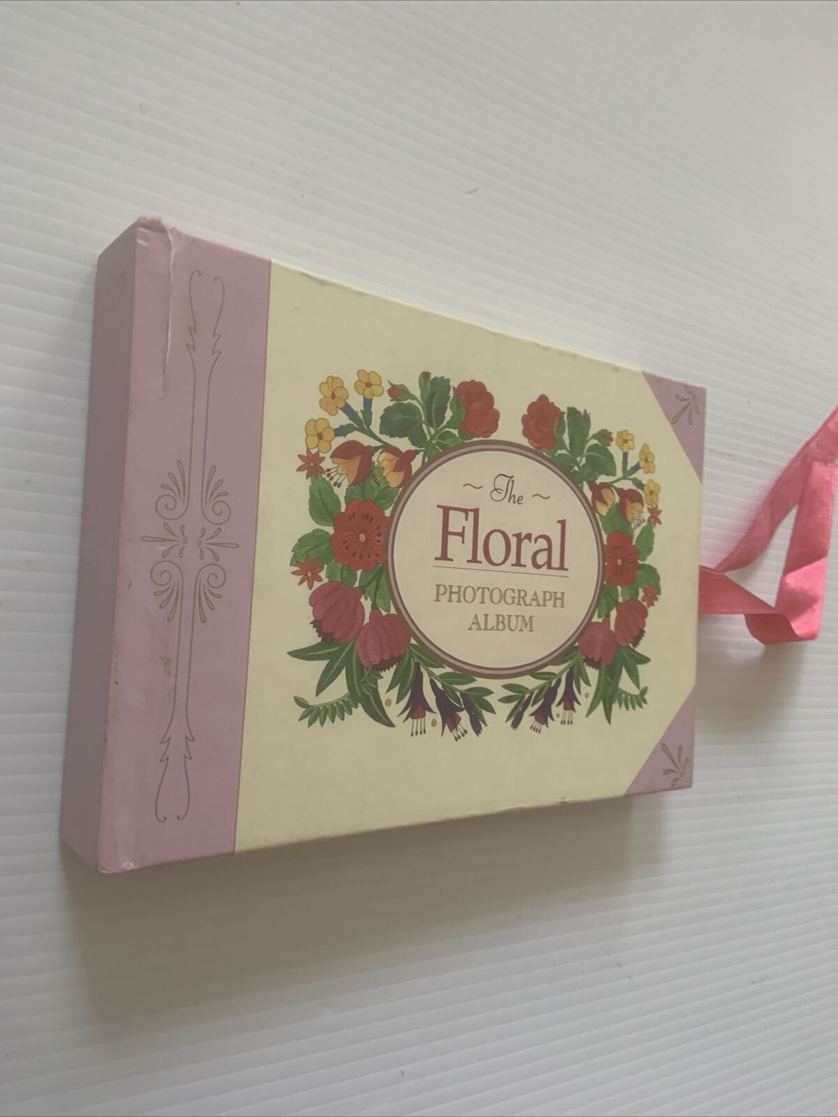 VICTORIA AVENUE The Floral Photograph Album Paper Company Nadia Grazzioto Photo