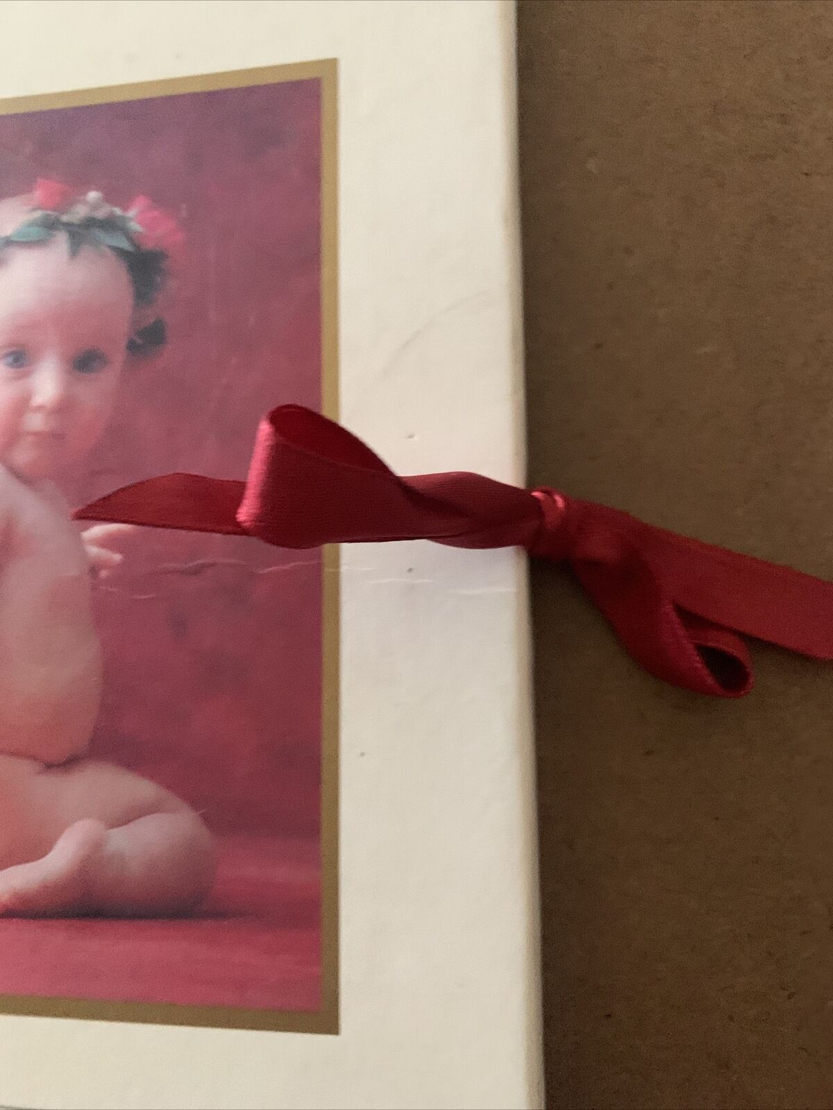 Photograph  Album ANNE GEDDES Magic Moments Baby 16 Photo Spaces 1997 HC Ribbon