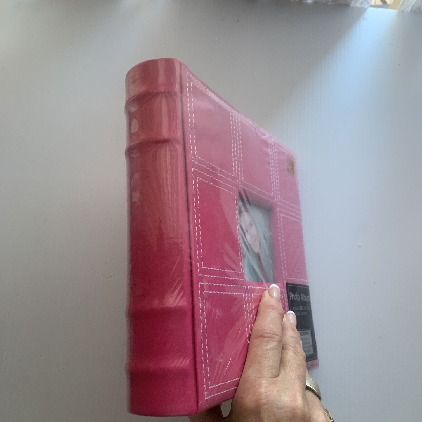 PHOTO ALBUM UR1 Hot Pink holds 200 Photos 10x15cm Acid Free Sealed NEW
