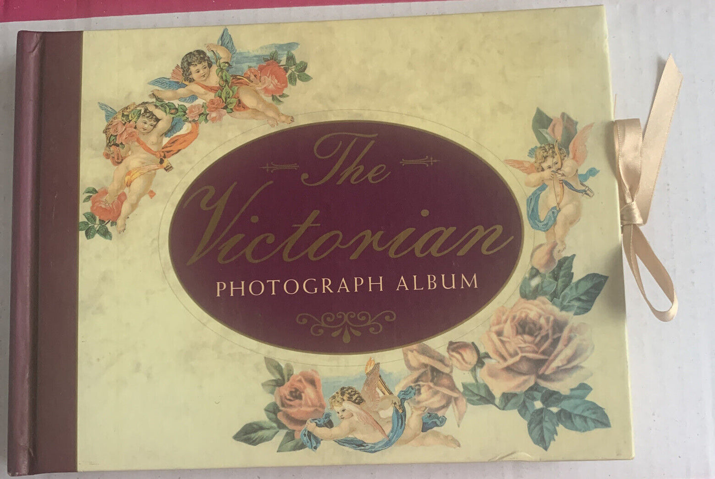 The Victorian Photograph Album  By Robyn Latimer Book Company Australia 1995 NEW