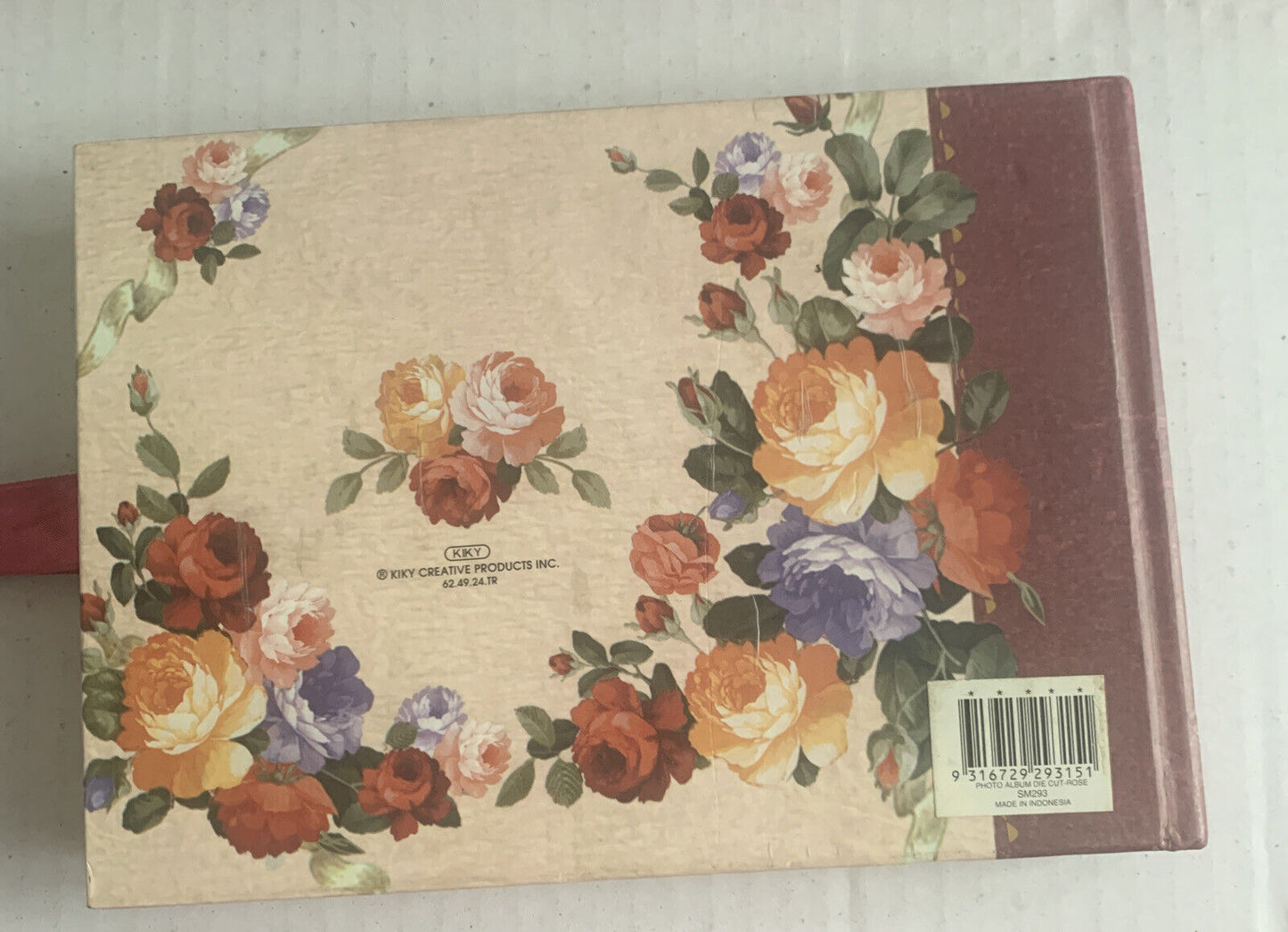 Photograph Album KIKY CREATIVE The Rose Oval Borders 1997 Die Cut Slide In Pics