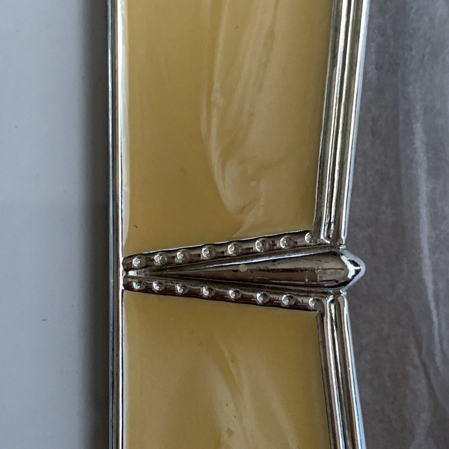 Metal Photo Frame Hand Polished & Yellow Lacquer Coated Gift Box 10x15cm NEW