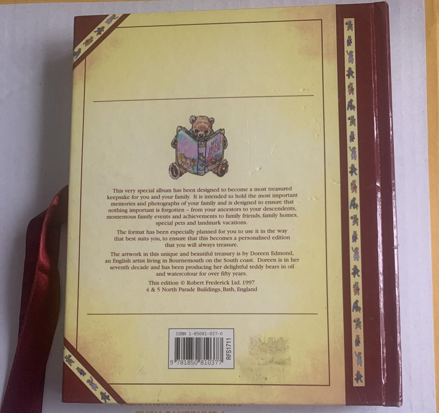Photograph Album TEDDY BEARS TREASURY Family History  Unused  Board Book 1997