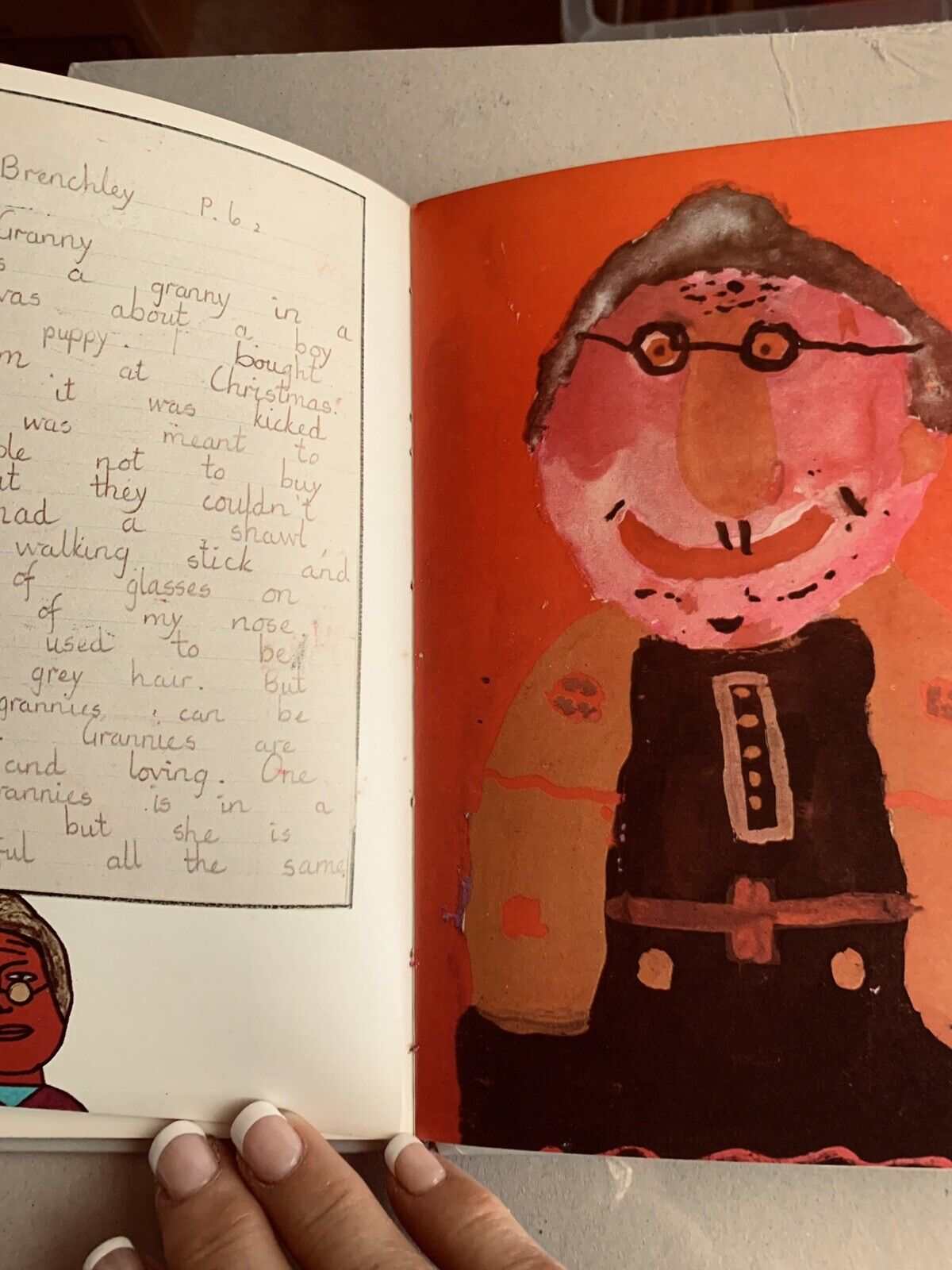 Vintage HC Book GRANDMAS AND GRANDPAS Written & Illustrated By Kids Small 1976