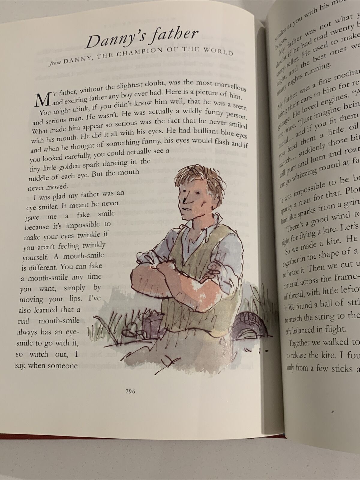 HC Book THE ROALD DAHL TREASURY 1997 LG RED BOARD Illustrated Book