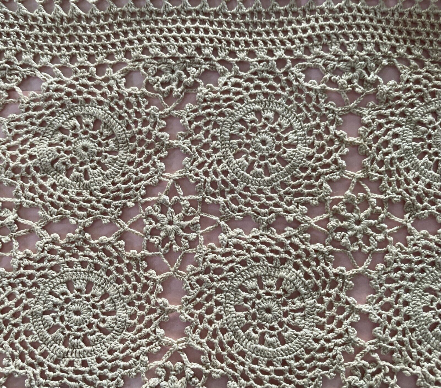 Vintage in Pack 4 Place Mats Beige Handmade Lace & 4 Serviettes Ivory Linen/Lace