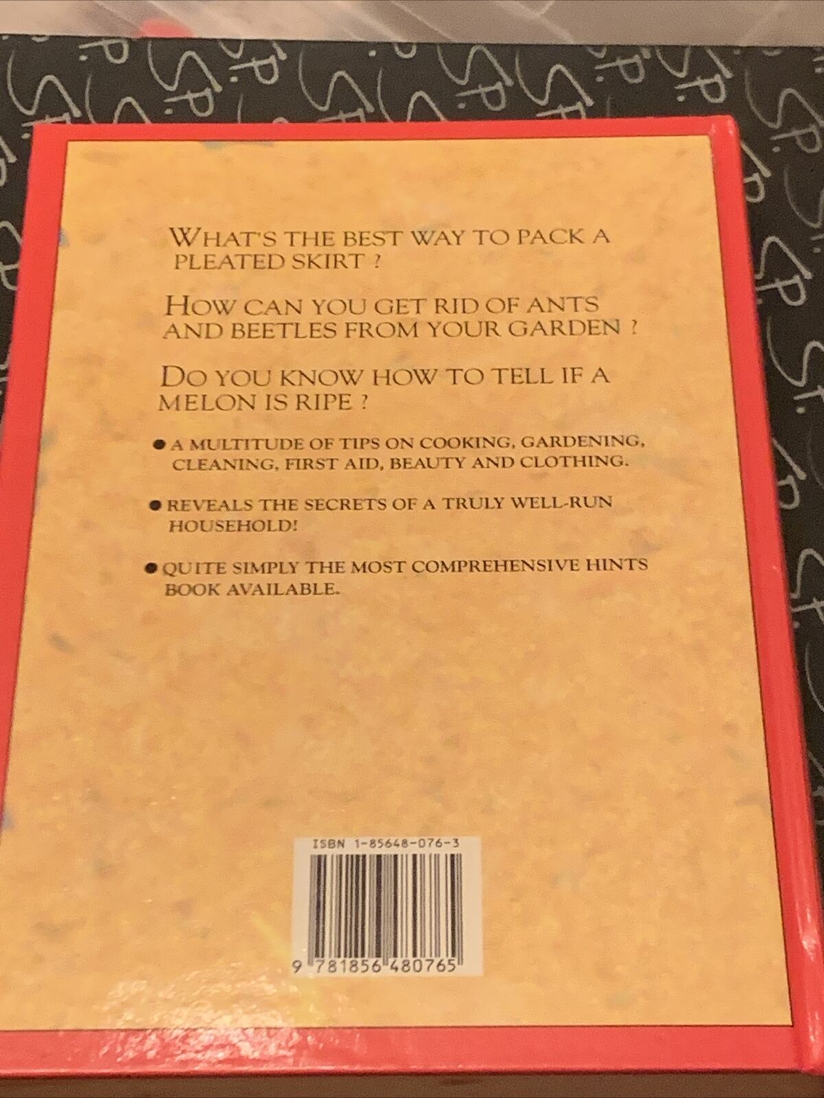 HC Book 4000 Household Hints by Ginette Chevallier Inscribed 1992