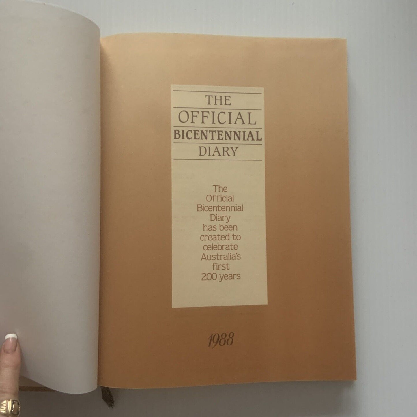 HC Book The Official BICENTENNIAL 1988 Large  Ribbon Birthday Year Vintage