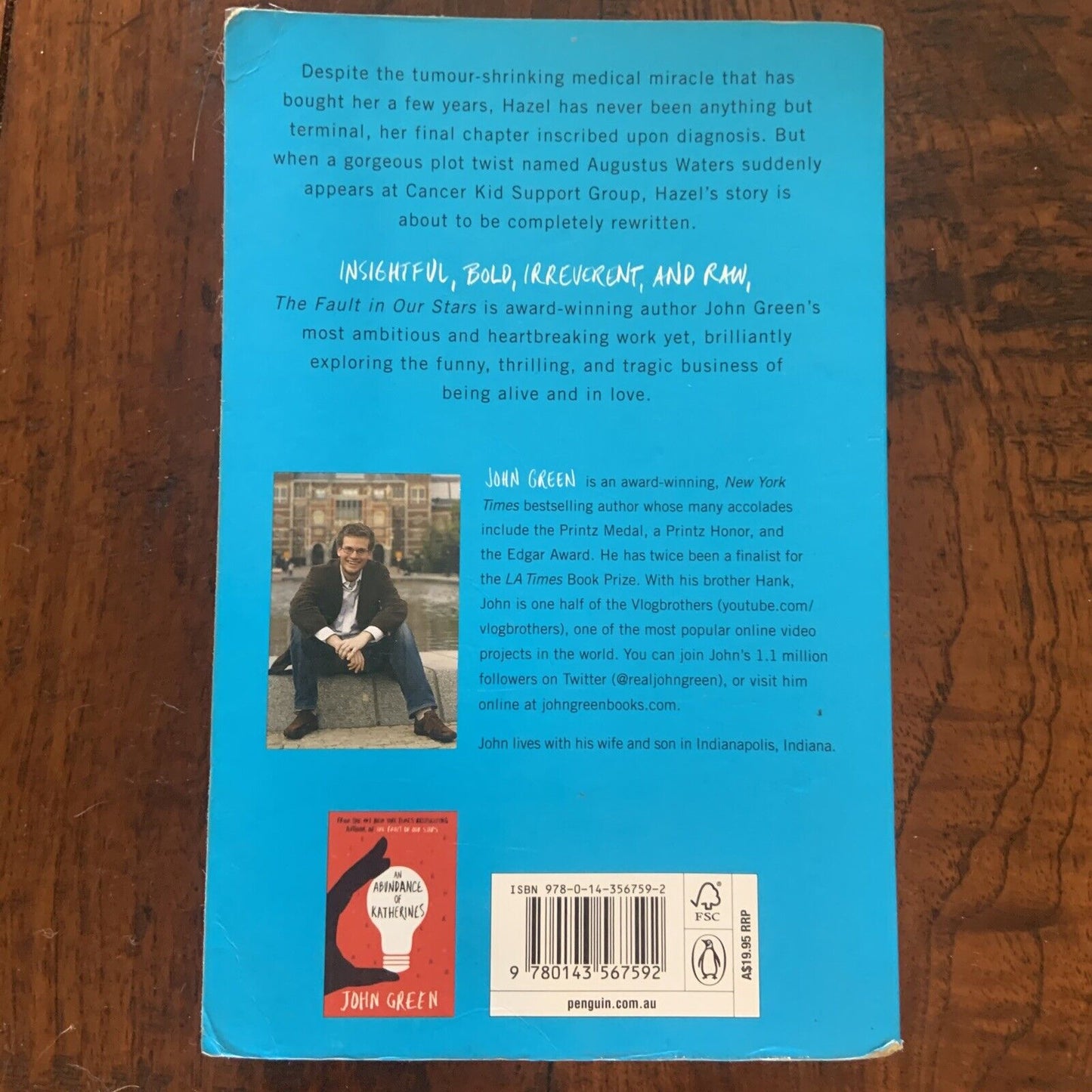 PB Book THE FAULT IN OUR STARS by John Green Young Adult Love Cancer 2012
