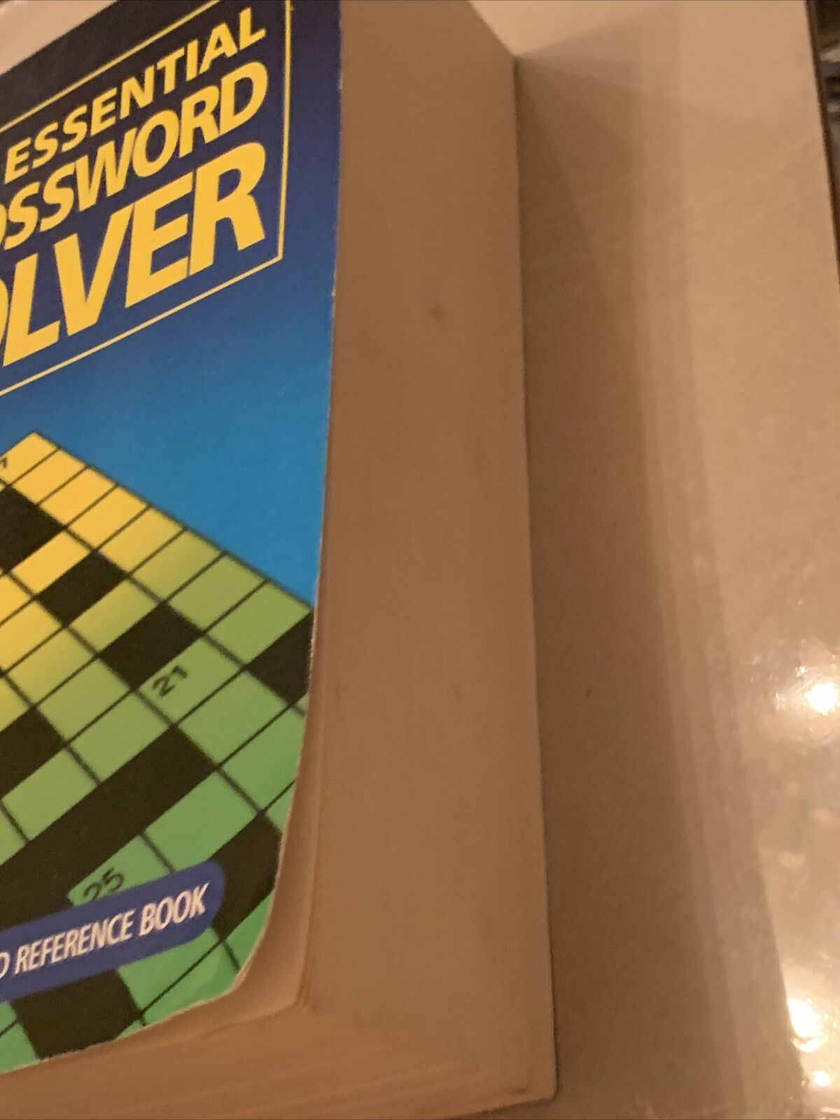 PB Book The ESSENTIAL CROSSWORD SOLVER Reference 2006 English