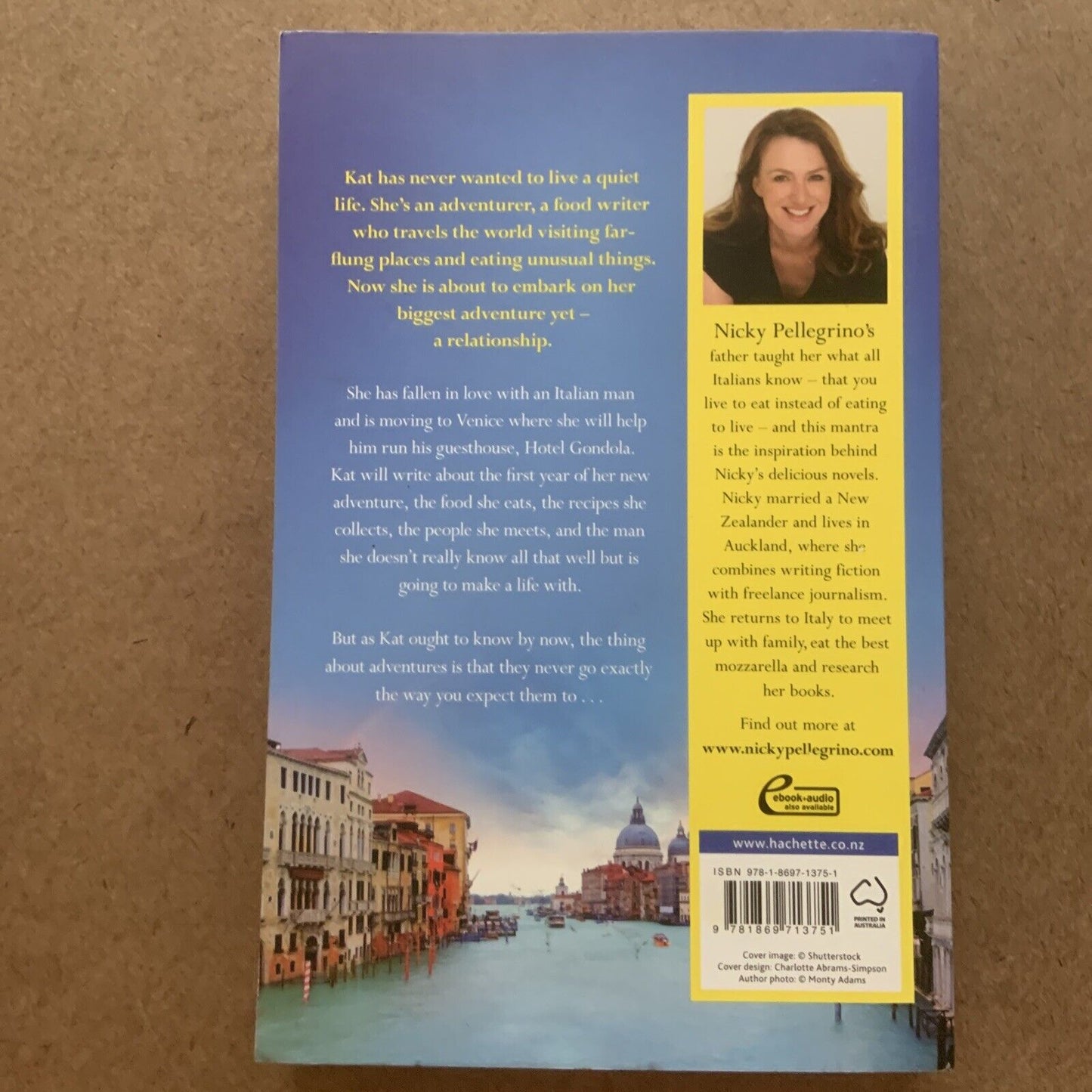 PB Book A YEAR AT HOTEL GONDOLA by Nicky Pellegrino Italy Travel Venice