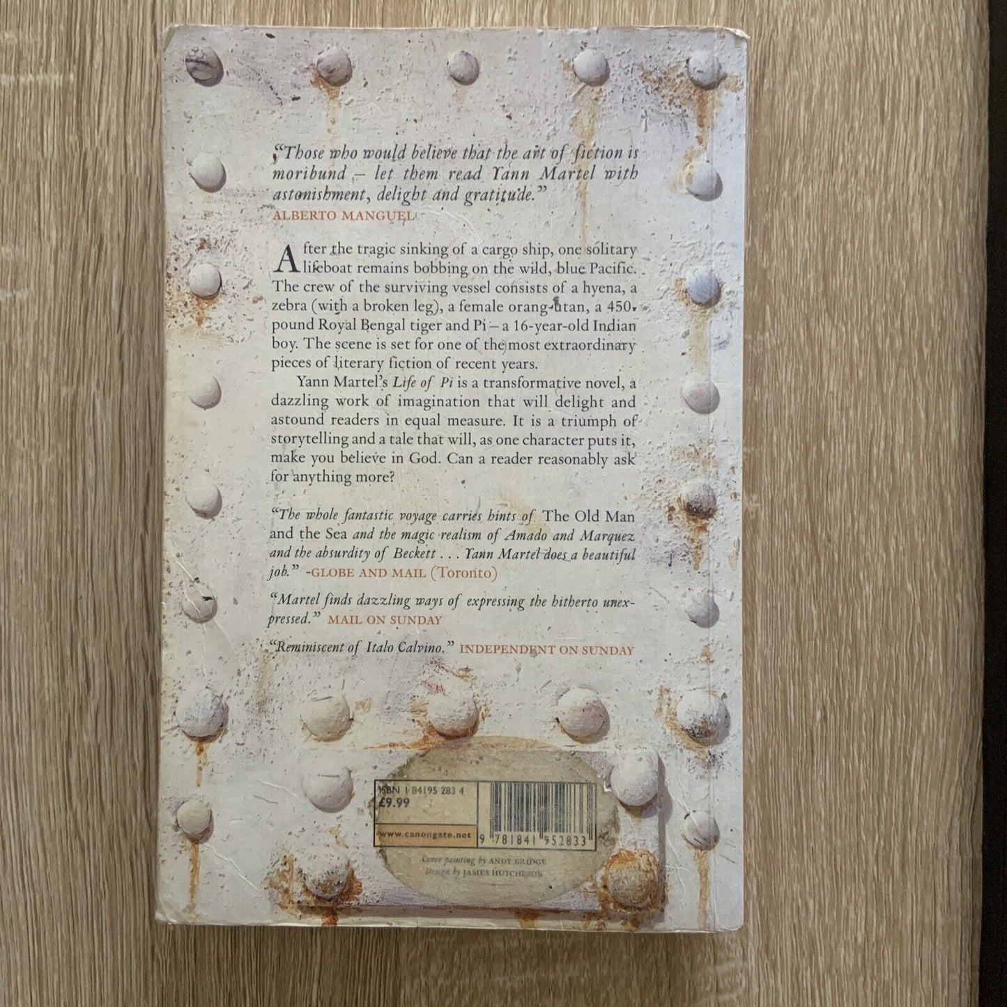PB Book LIFE OF PI Yann Martel Booker Prize 2002 Winner Novel Fantasy Adventure