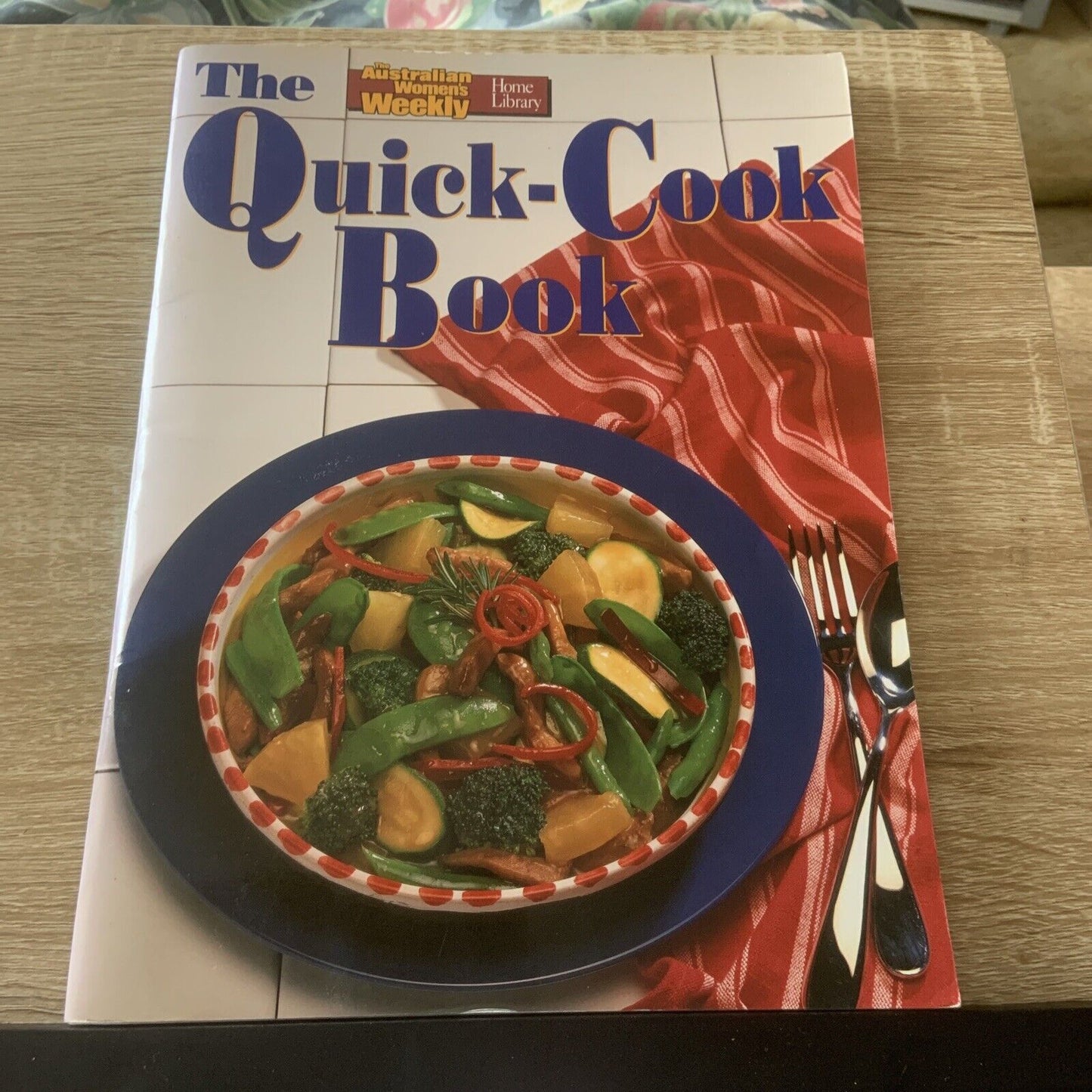 Cookbook QUICK-COOK BOOK Inc Pantry Check List AWW Home Library PB Bookazine