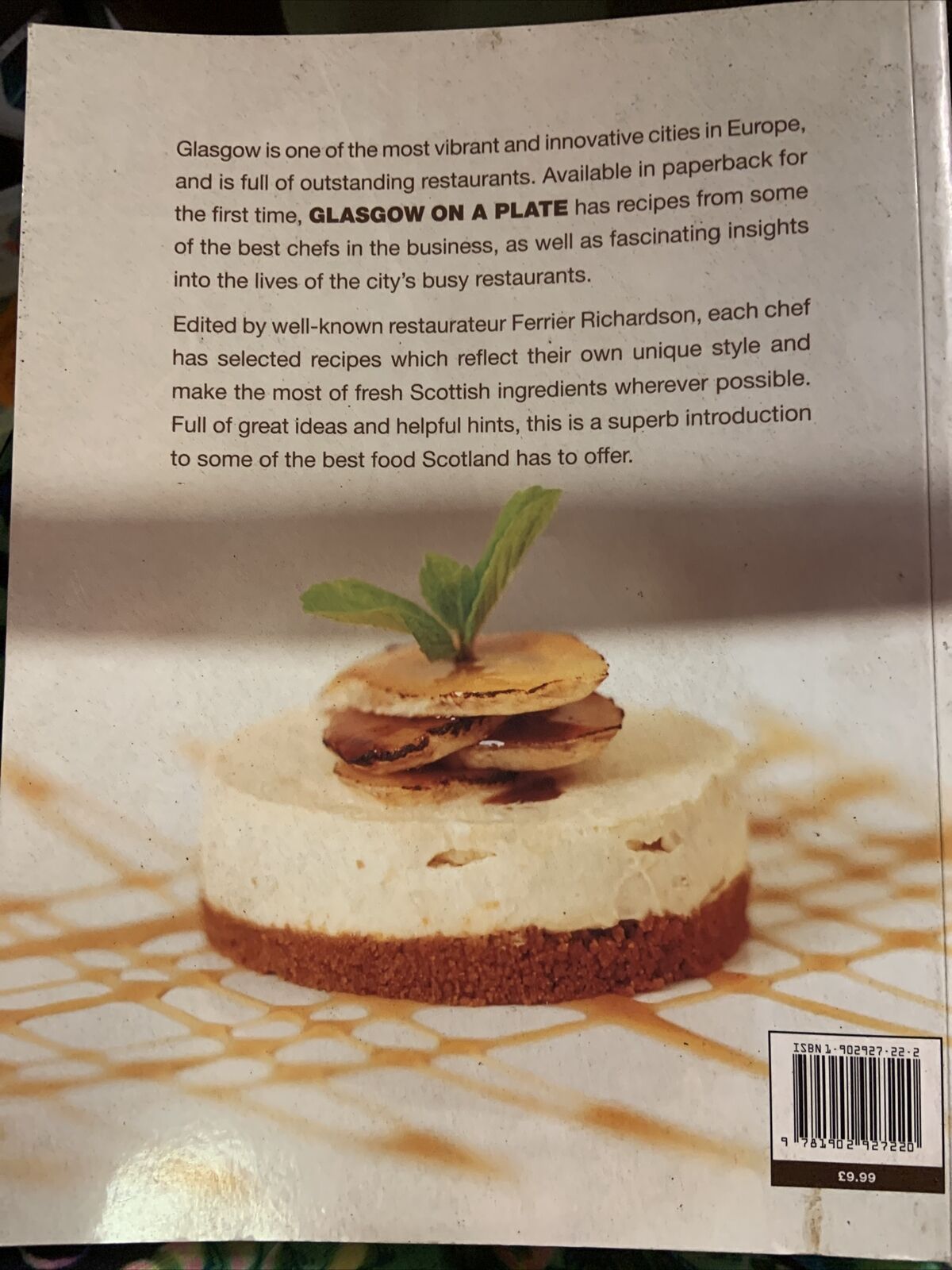 GLASGOW ON A PLATE Volume 1 Ferrier Richardson Glasgow’s Finest Chefs LG PB 2001