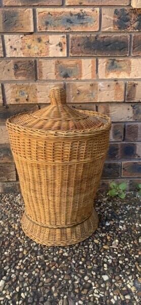 Vintage Cane Wicker Basket w Lid Orange Fabric lined 41cm H Country Decor 1970’s