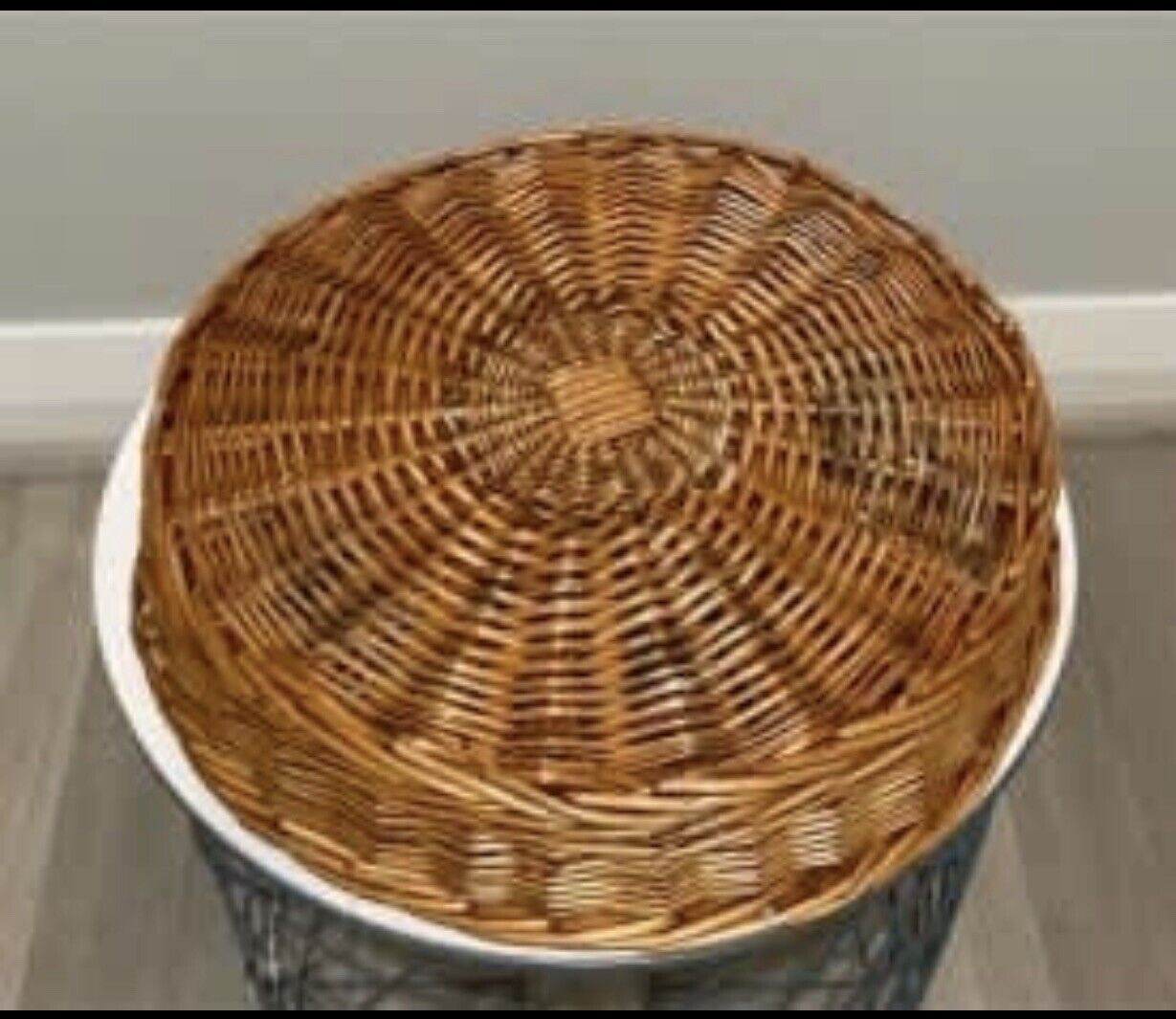 Vintage Wicker Basket Round 40cm Natural Brown Willow Cane Snack Tray Organiser