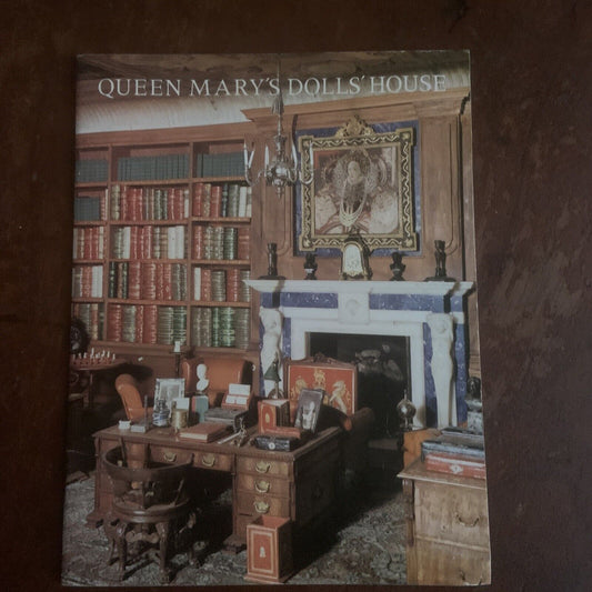 Vintage Queen Mary’s Doll House Illustrated Souvenir Booklet 1978 Pitkin UK