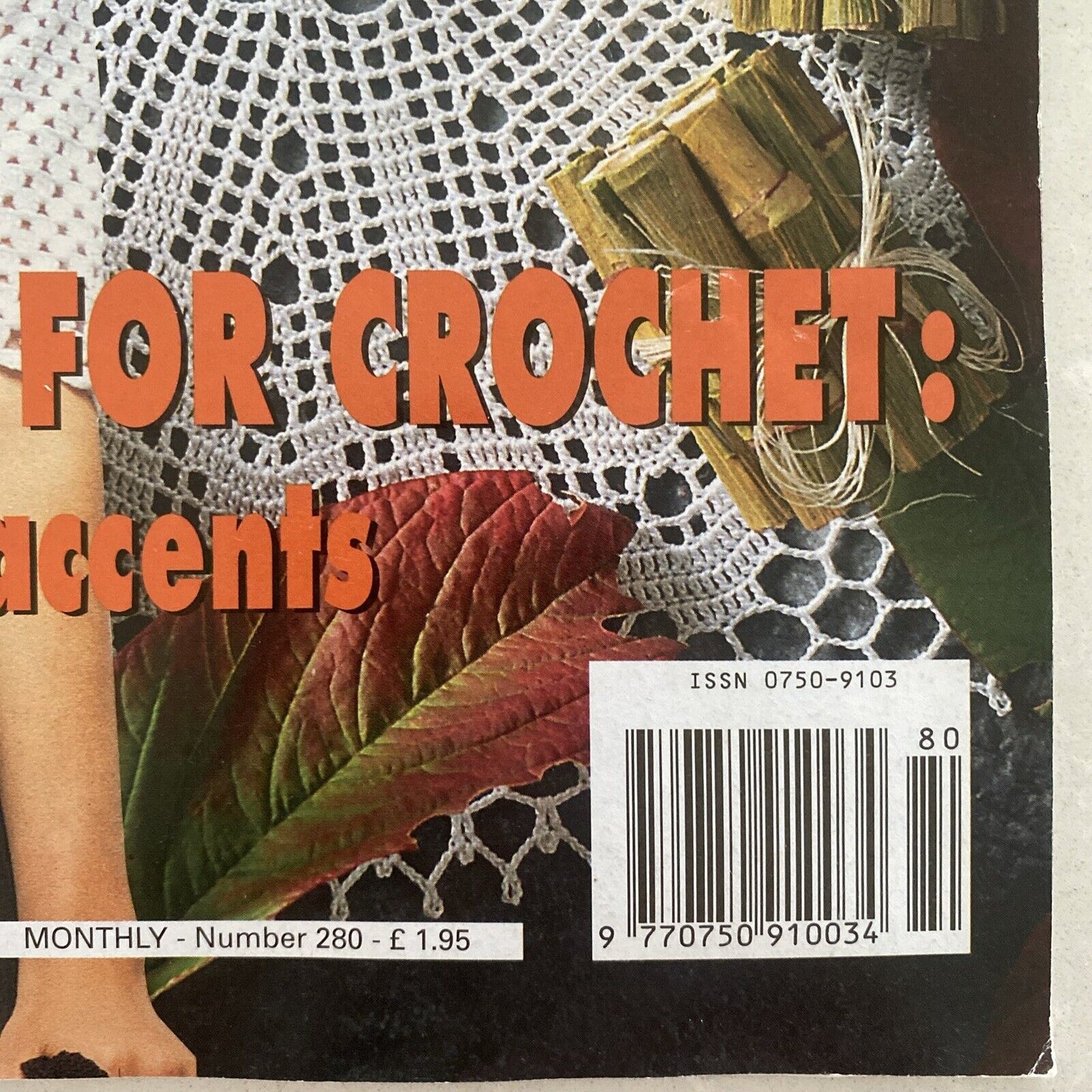 Crochet Monthly Magazine Issue 280 Provence 9 Patterns 2002 France EUC