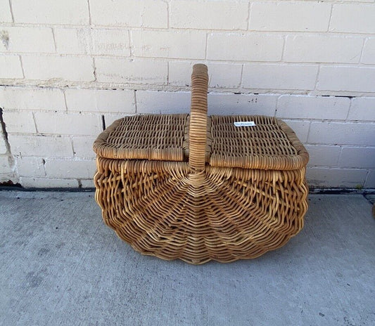 Vintage 52cm Bamboo Cane French Picnic Basket2 Hinged Lids  Display Storage E130