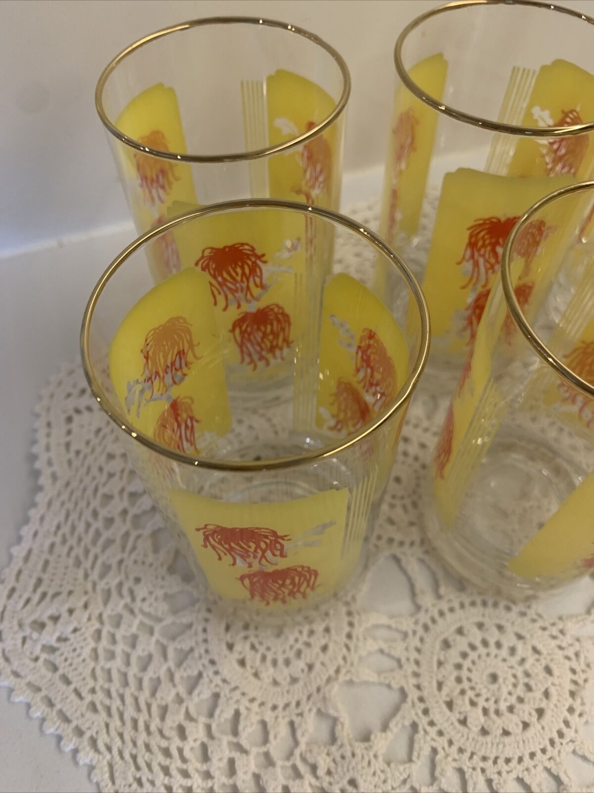 6 X Wine Juice Glasses MCM 11.5cm Tumblers Clear Raised Yellow Red Coral Print