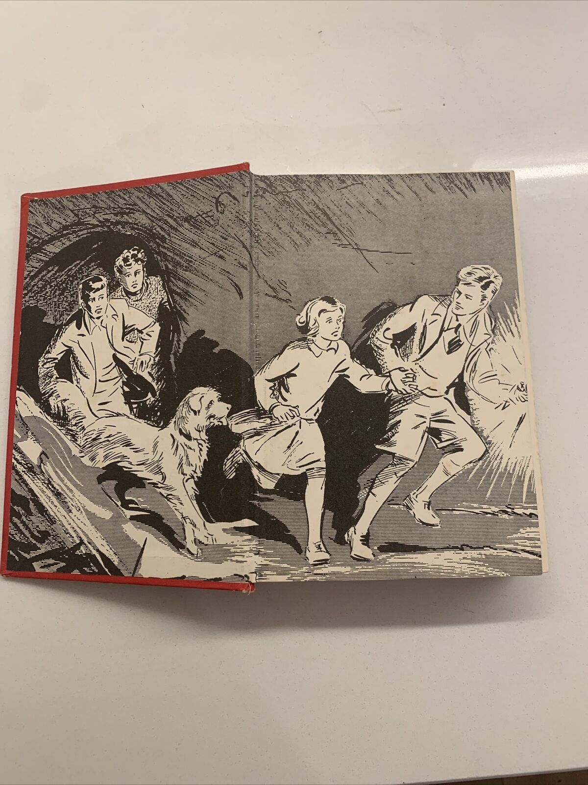 Vtg ENID BLYTON 2 In 1 Famous Five Go Adventuring Again & Go Down to the Sea HC