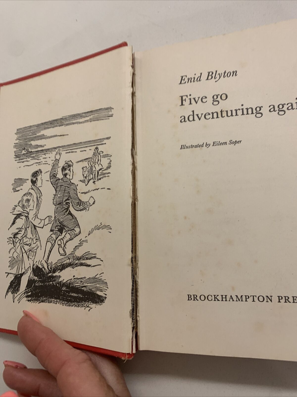 Vtg ENID BLYTON 2 In 1 Famous Five Go Adventuring Again & Go Down to the Sea HC