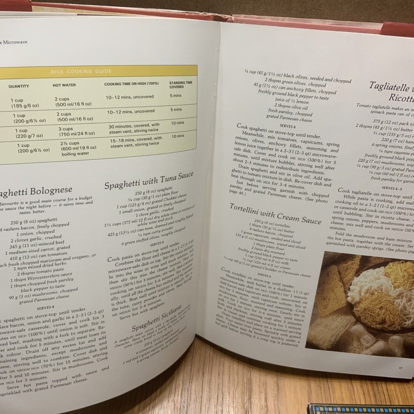 Cookbook AUSTRALIAN HERITAGE COOKING for the Microwave by Marie McDonald LG HC