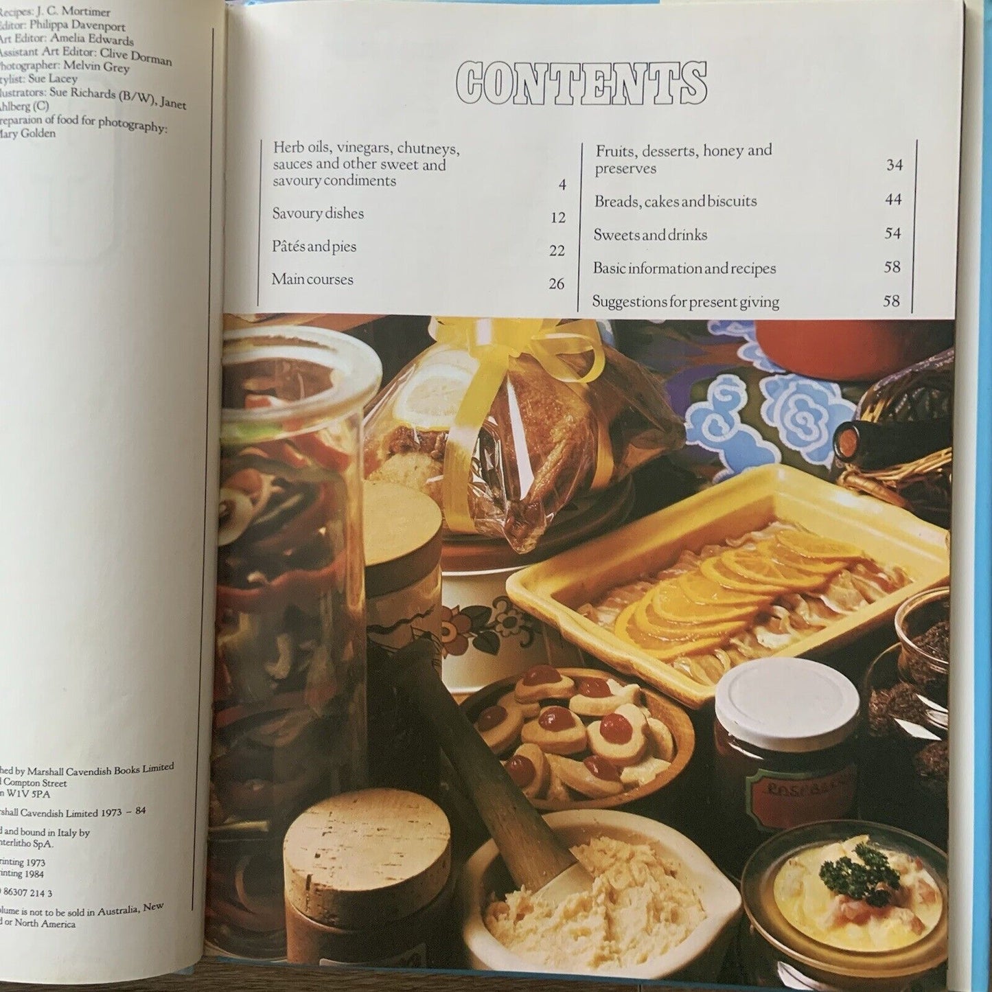 Cookbook 101 PRESENTS TO COOK Marshall Cavendish 1973 1984 Recipe HC DJ 60 pages
