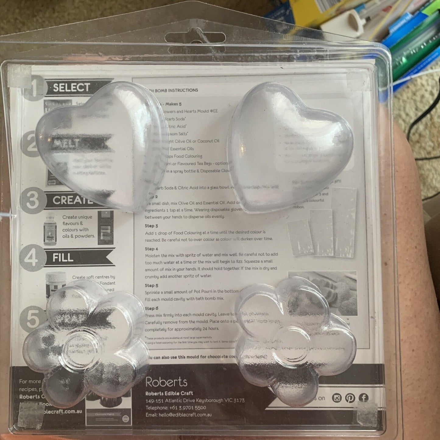 2x ROBERTS Heart & Flowers BATH BOMB Mould EE With Instructions NEW