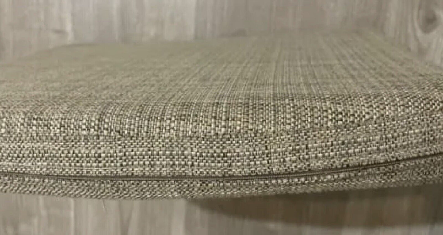 Quality Outdoor DINING CHAIR Cushion Indoor Square Pad Home Decor 41x42cm AE103