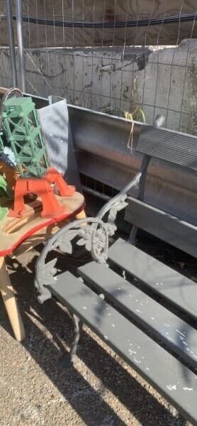 Outdoor Garden Bench Aluminium Cast Legs w Raspberry Vine 182cm Long Alum Slats