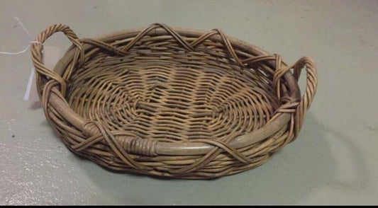Oval FLAT TRAY BREAD FRUIT BASKET W HANDLE Handmade 1980’s 46x36cm - 9 Cm High