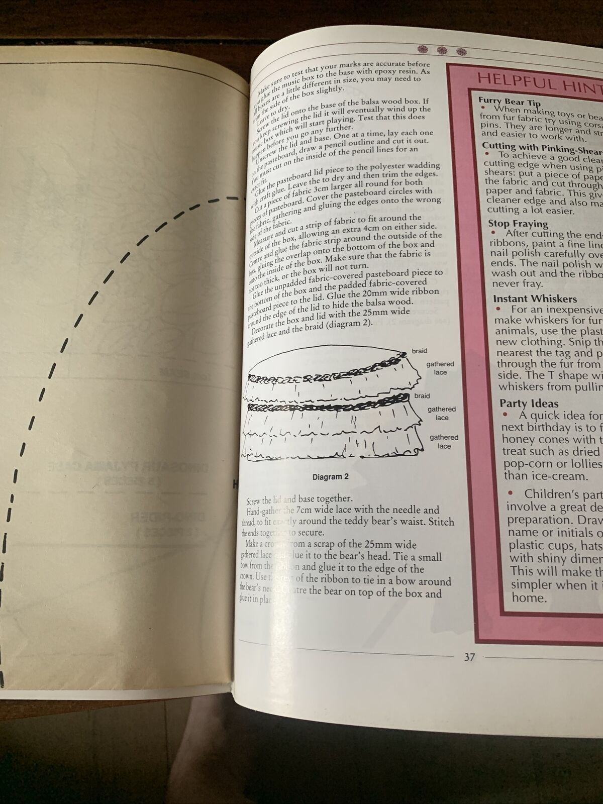 Molly Dye's Treasury of Craft Book Needlework Patterns Hints Sewing PB 1993