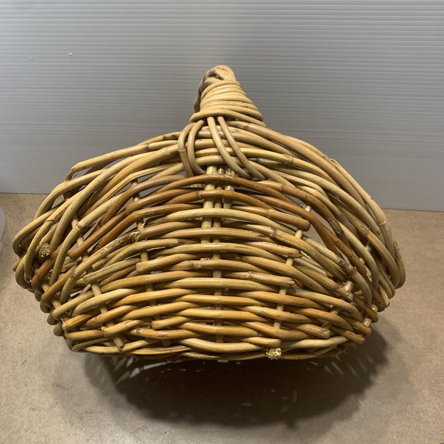Vintage Picnic Basket  36cm Thick Cane Market Trug Gift Basket Flowers Handle