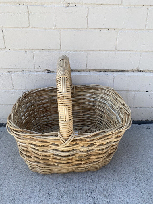 Vintage Picnic Basket 41cm Thick Cane Market Trug Gift Flowers Decor Handle E126