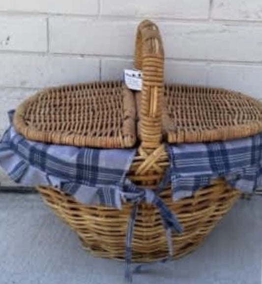 Vintage Picnic Basket 45cm Bamboo Cane French  Check Liner Display Storage AE64