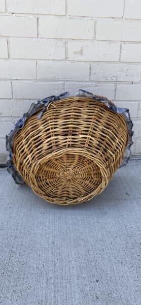 Vintage Picnic Basket 45cm Bamboo Cane French  Check Liner Display Storage AE64