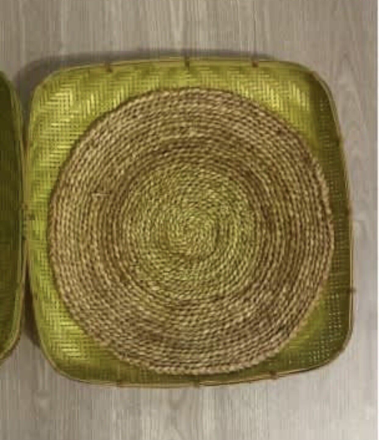 38cm Cloche Basket Tray & Dome Lid HandWoven Straw Rattan Party Picnic AE163 NEW