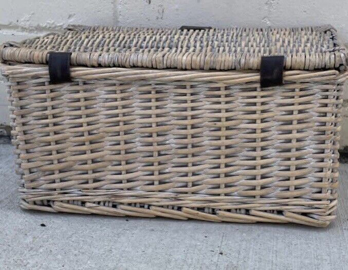Picnic Basket English Style 38.5cm Hamper Bamboo Cane Carry Case Lime Wash AE54