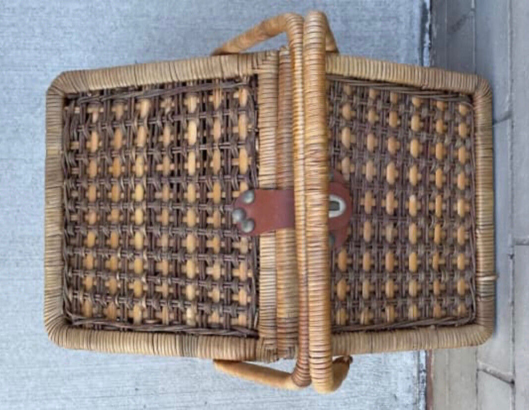 Vintage Picnic Basket 41.5cm Woven Wicker BAMBOO Split Cane Hamper 2 tone AE50