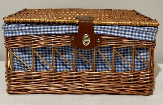 Picnic Basket English Style Retro 42cm Wicker Gift Hamper Blue White Check AE325