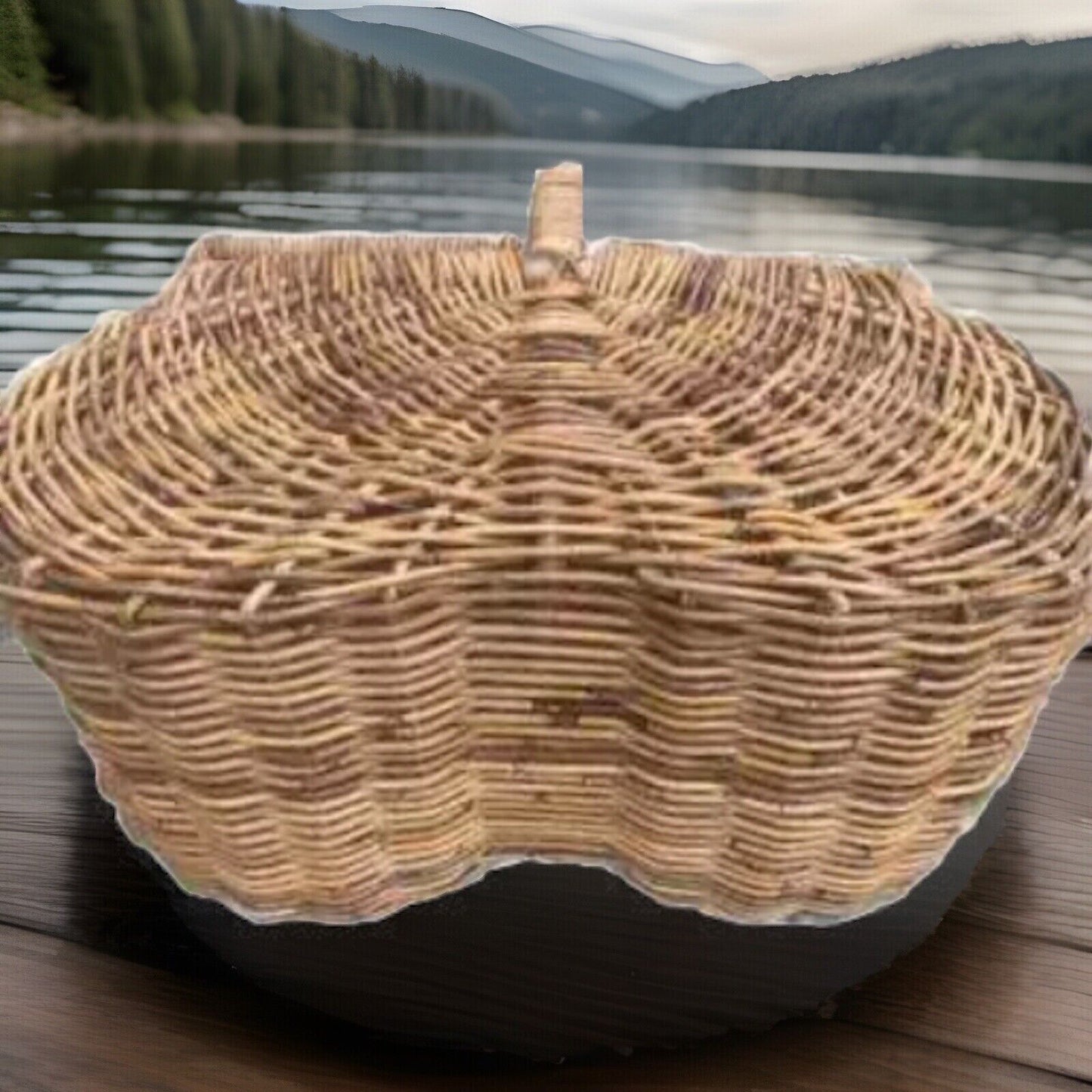 Vintage Picnic Basket HAMPER 60cm BAMBOO CANE FRENCH ENGLISH Style Storage DE