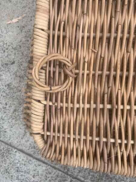 Vintage Picnic Basket HAMPER 60cm BAMBOO CANE FRENCH ENGLISH Style Storage DE