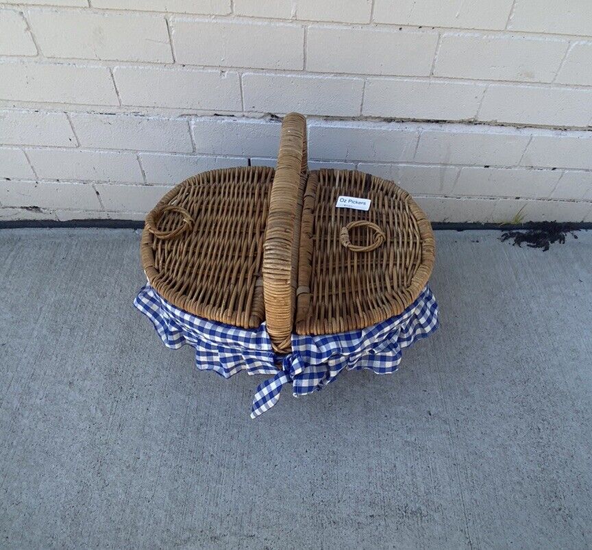 Vintage Picnic Basket 47cm Bamboo Cane French  Check Liner Display Storage E131