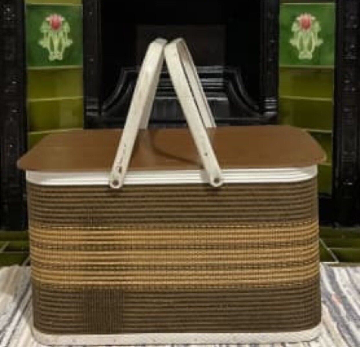 REDMON Picnic Basket Tartan Stripe Wood Lid Metal Handle Made USA Vintage AE125