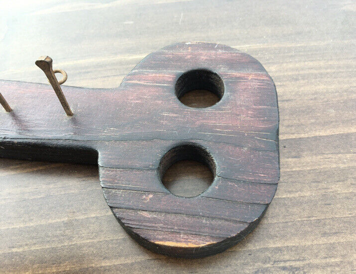 Mid century Arts & Crafts 30cm Wooden Key Shaped 5 key Holder Wall Mounted