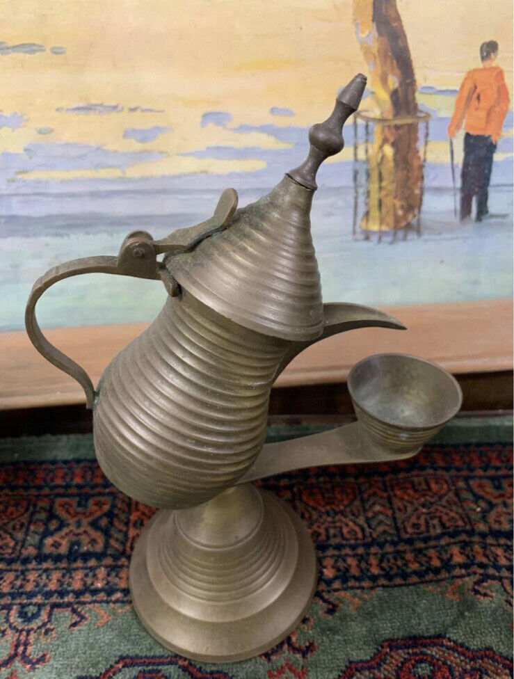 Vintage Dallah Coffee Pot 20cm Brass Dubai Al Jaber w Cup Display