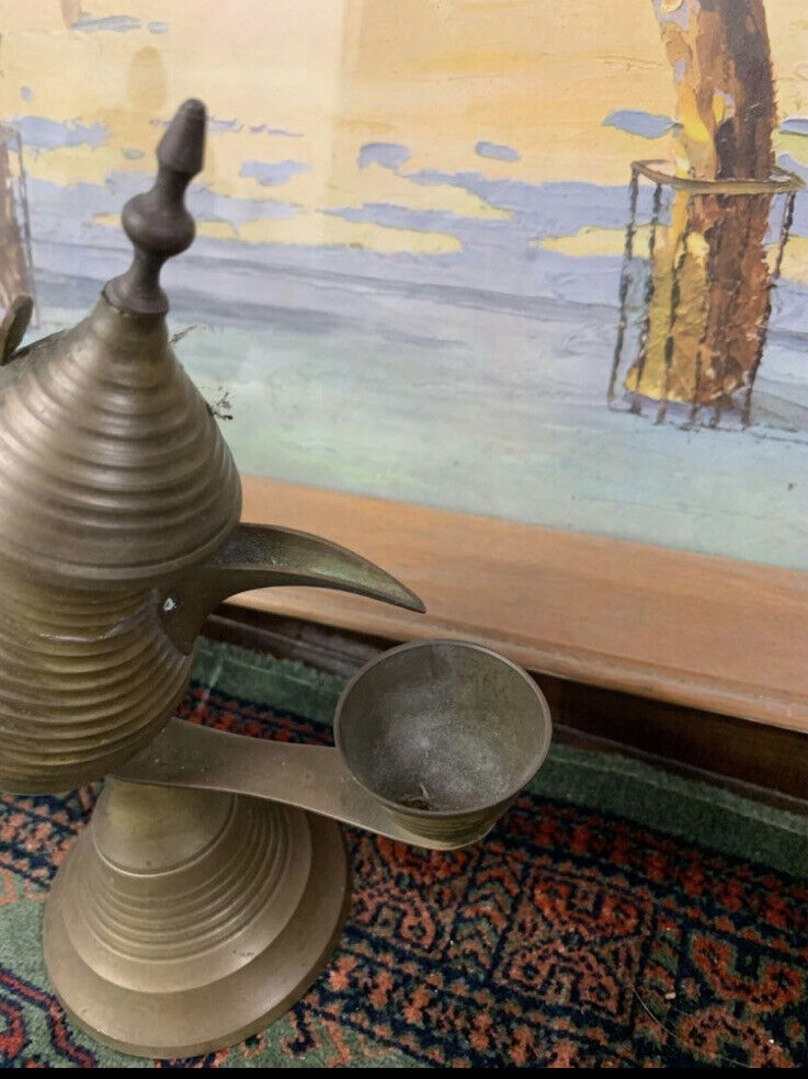 Vintage Dallah Coffee Pot 20cm Brass Dubai Al Jaber w Cup Display