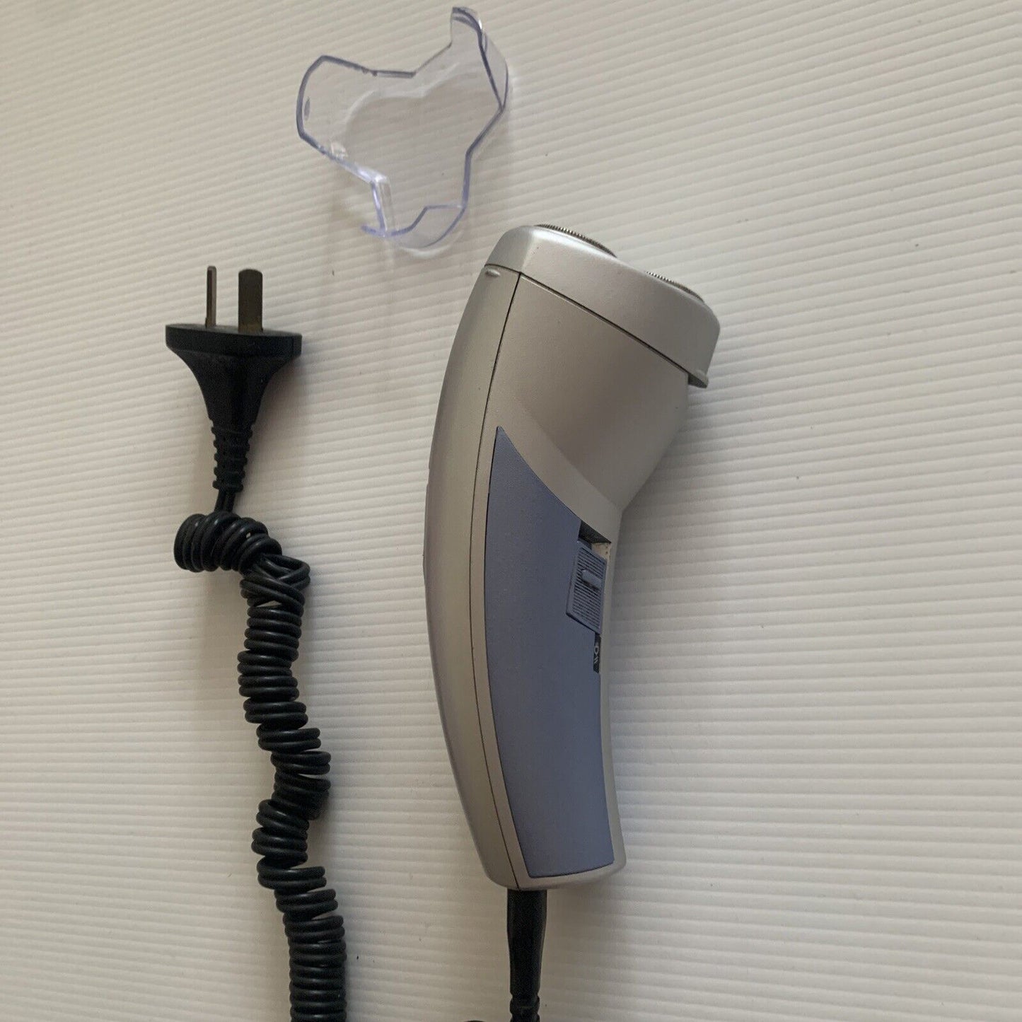 Remington R4 Rotary Shaver shave longer scruff and shorter stubble NEW